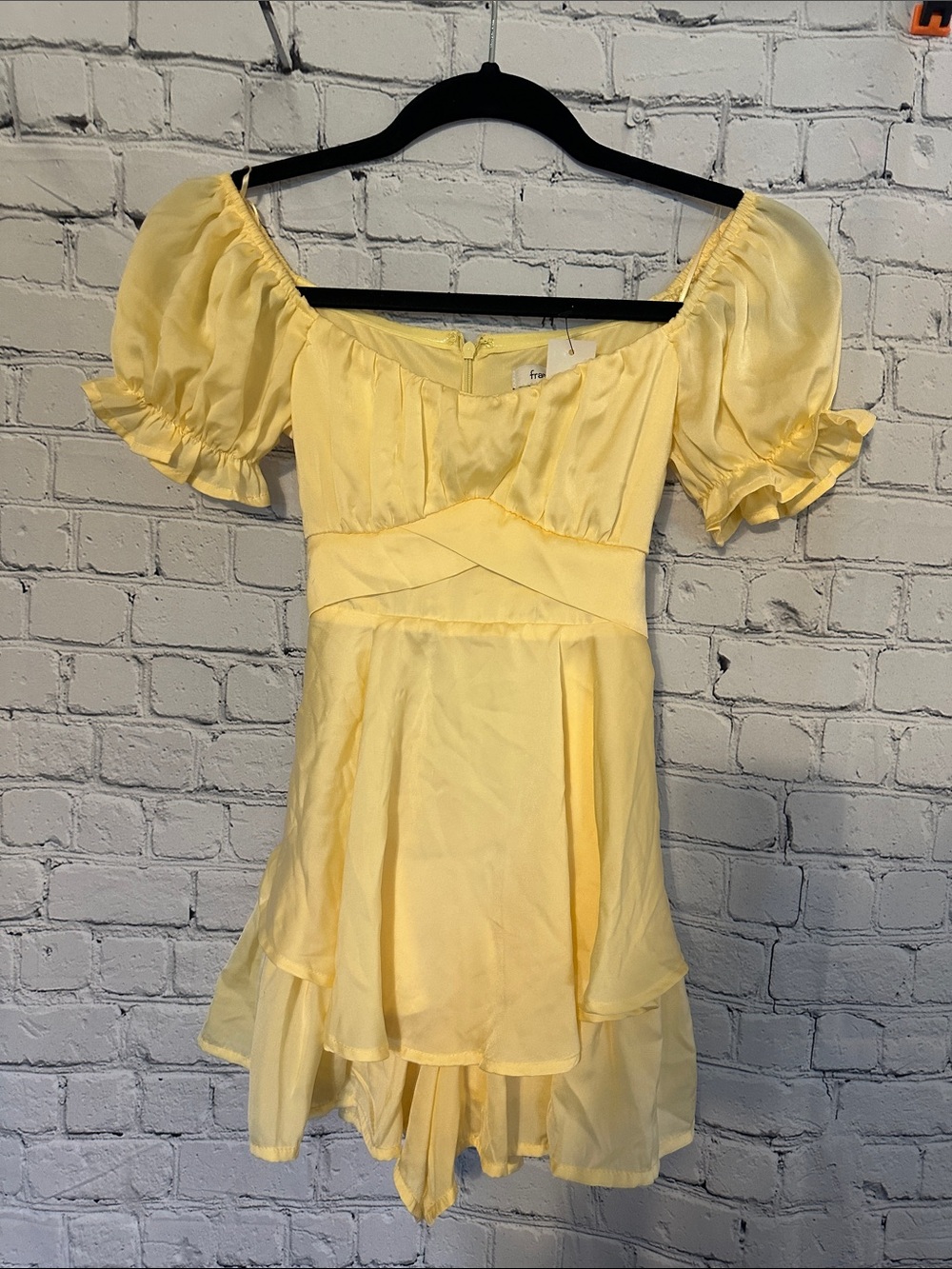 Francesca's Collections Yellow Puff-Sleeve Tiered Mini Dress with Tie Back